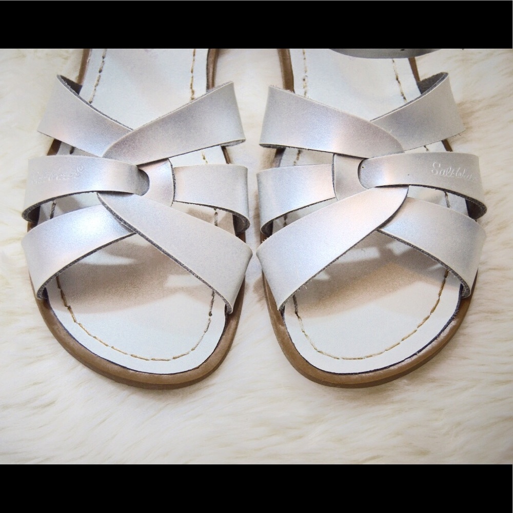 💦SALTWATER SANDALS Silver Women’s Size 6 - Picture 5 of 7